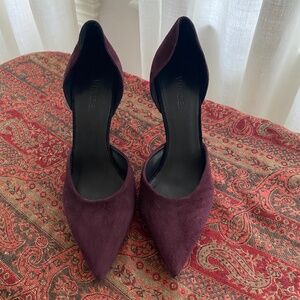 Vince d’Orsay Pumps, Burgundy Suede, Size 9